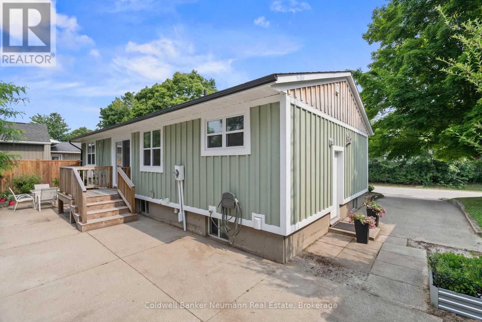 440 Provincial Street, Saugeen Shores, Ontario  N0H 2C1 - Photo 37 - X12324058