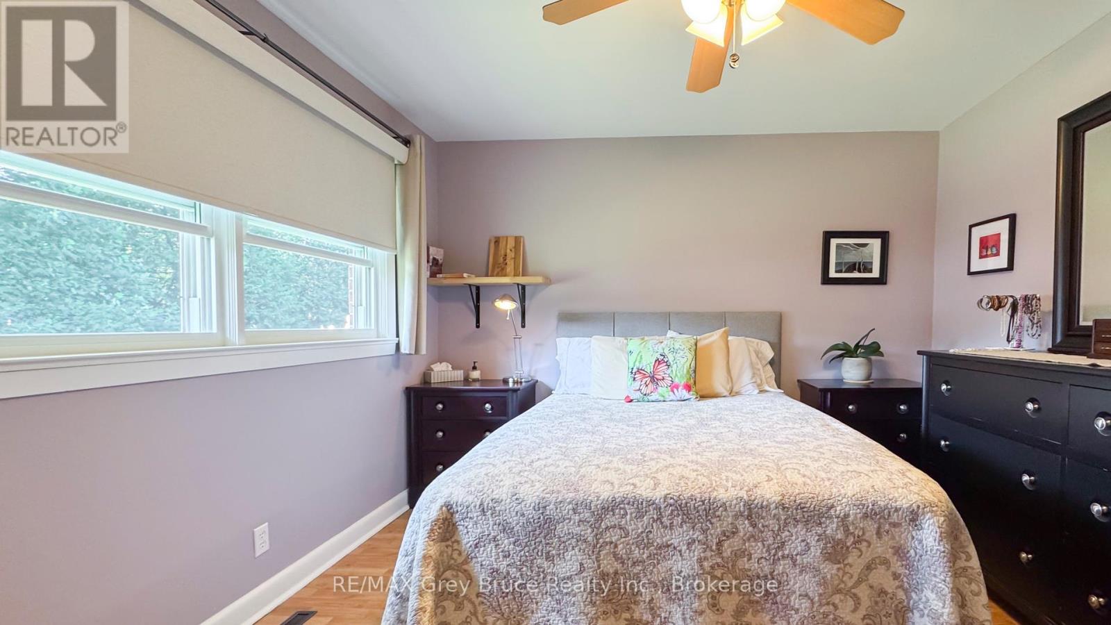 785 4th Street E, Owen Sound, Ontario  N4K 1B5 - Photo 27 - X12324340
