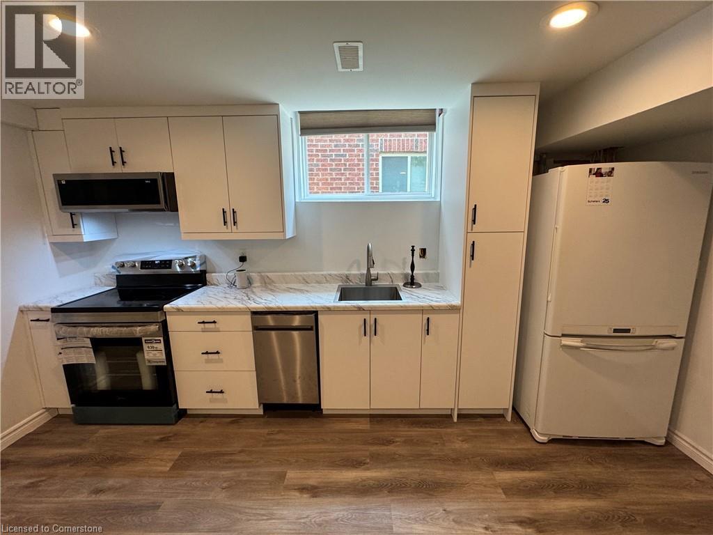 160 Fallowfield Drive Unit# Lower, Kitchener, Ontario  N2C 2T4 - Photo 2 - 40757252