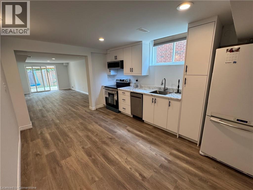 160 Fallowfield Drive Unit# Lower, Kitchener, Ontario  N2C 2T4 - Photo 4 - 40757252