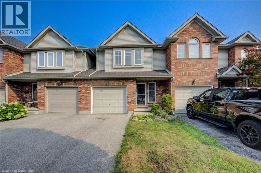 636 Inglis Falls Place, Waterloo, Ontario  N2V 2L4 - Photo 2 - 40756601