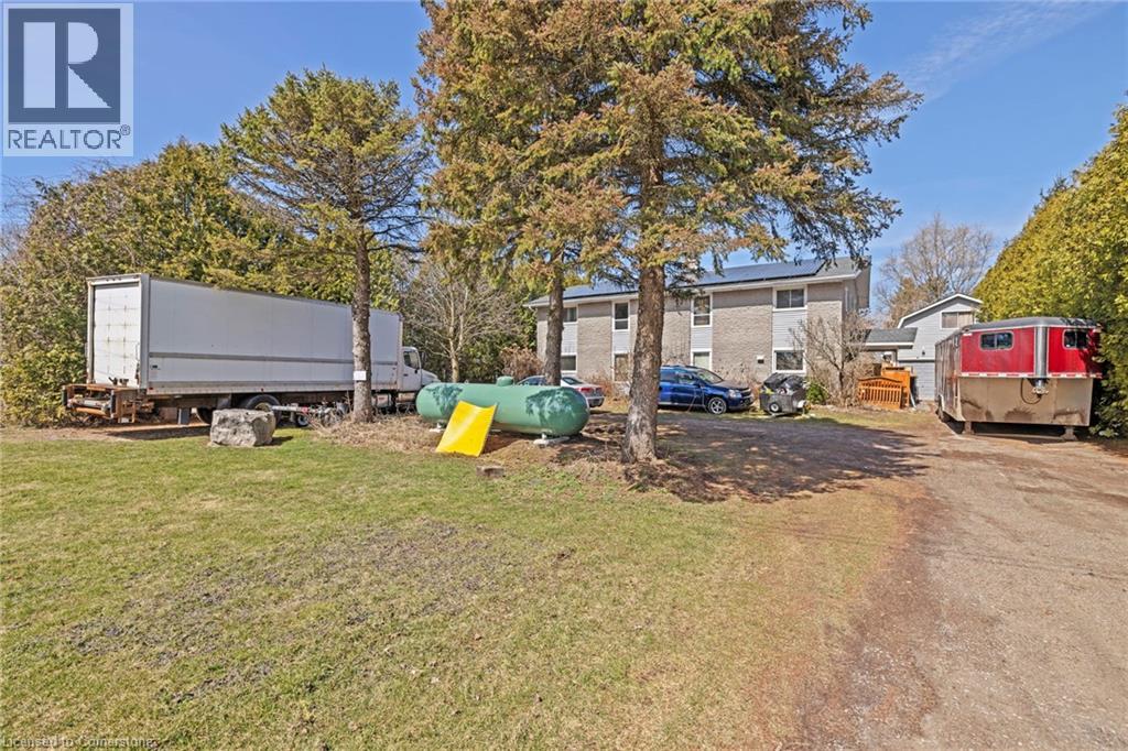 827 6th Concession Road W, Hamilton, Ontario  L8B 1N3 - Photo 35 - 40756799