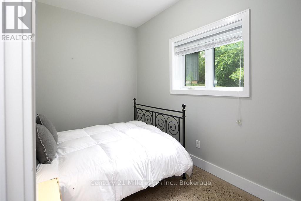 6 Forest Path, Clearview, Ontario  L9Y 3Y9 - Photo 40 - S12324683