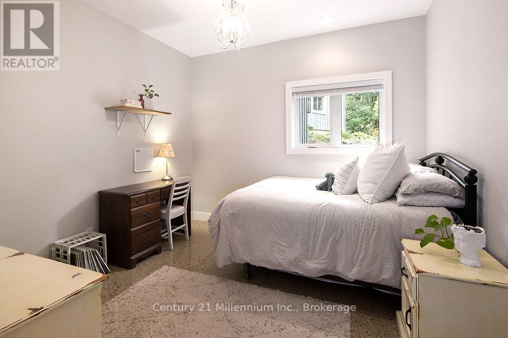 6 Forest Path, Clearview, Ontario  L9Y 3Y9 - Photo 43 - S12324683