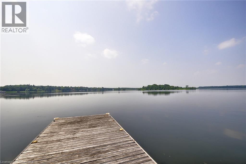 6 Lake Avenue E, Puslinch, Ontario  N3C 2V4 - Photo 4 - 40757309