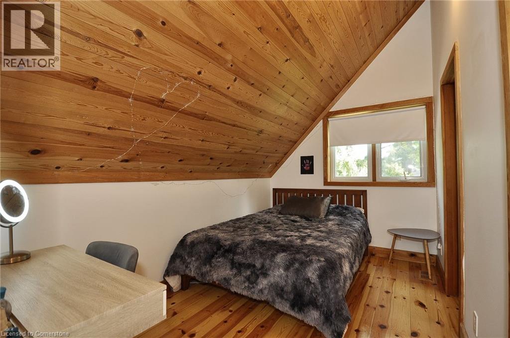 6 Lake Avenue E, Puslinch, Ontario  N3C 2V4 - Photo 9 - 40757309