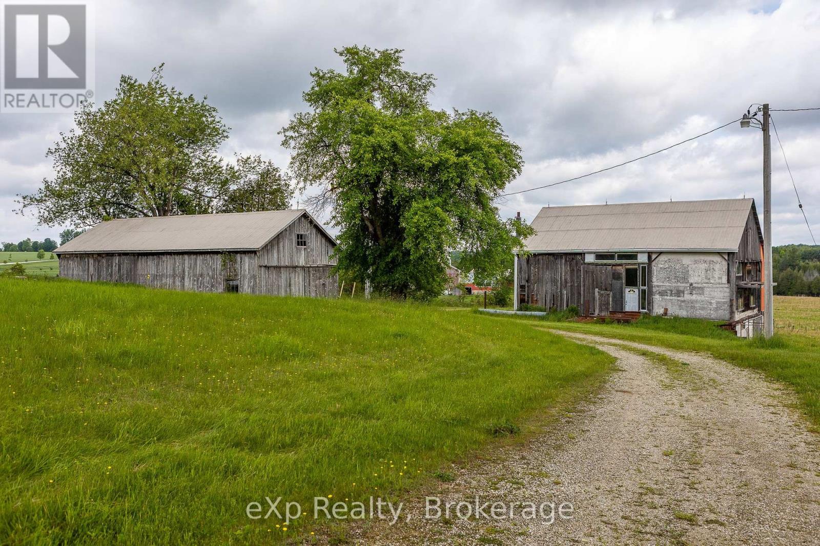 302350 Concession 2 Side Road, West Grey, Ontario  N4N 3B8 - Photo 34 - X12324611