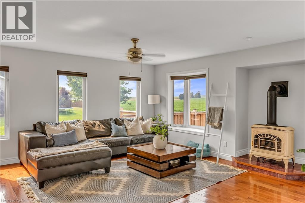 182 Snyders Road W, Baden, Ontario  N3A 2L9 - Photo 8 - 40757316