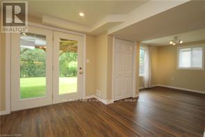 7 Coutts Court, Guelph, Ontario  N1L 1S9 - Photo 11 - X12324744