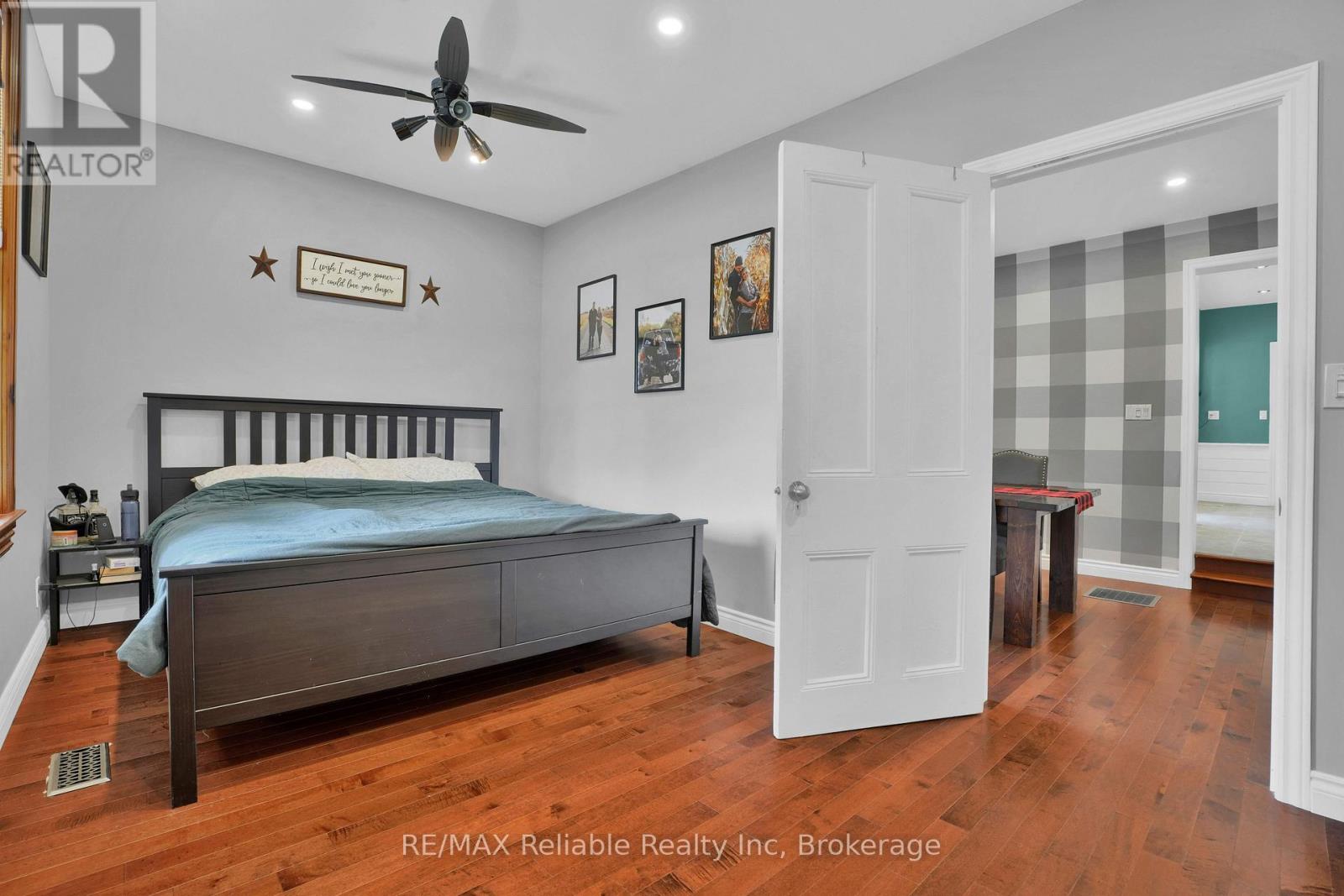 252 Kings Road, Central Huron, Ontario  N0M 2H0 - Photo 35 - X12324747
