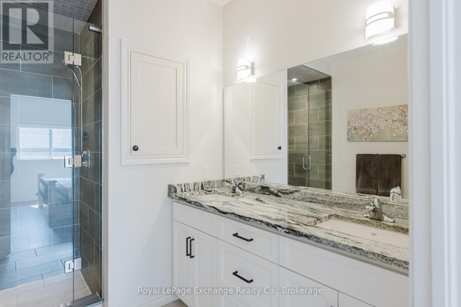 426 Buckby Lane, Saugeen Shores, Ontario  N0H 2C1 - Photo 16 - X12324798