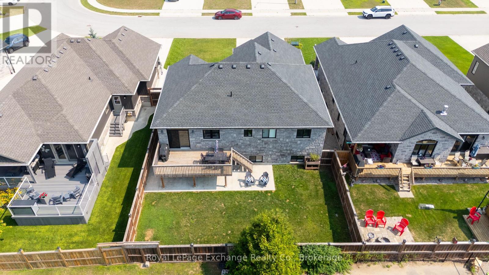 426 Buckby Lane, Saugeen Shores, Ontario  N0H 2C1 - Photo 3 - X12324798