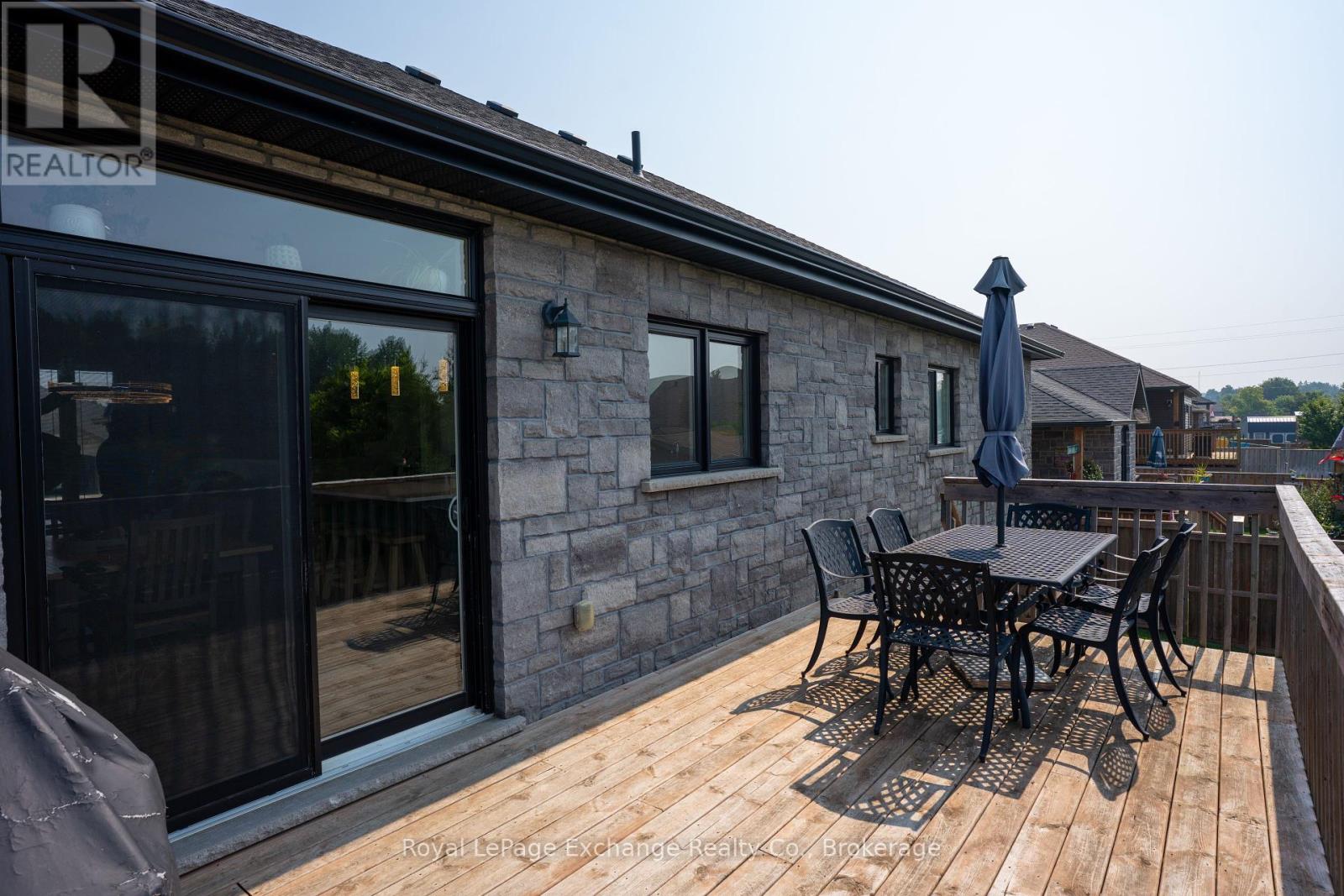 426 Buckby Lane, Saugeen Shores, Ontario  N0H 2C1 - Photo 33 - X12324798