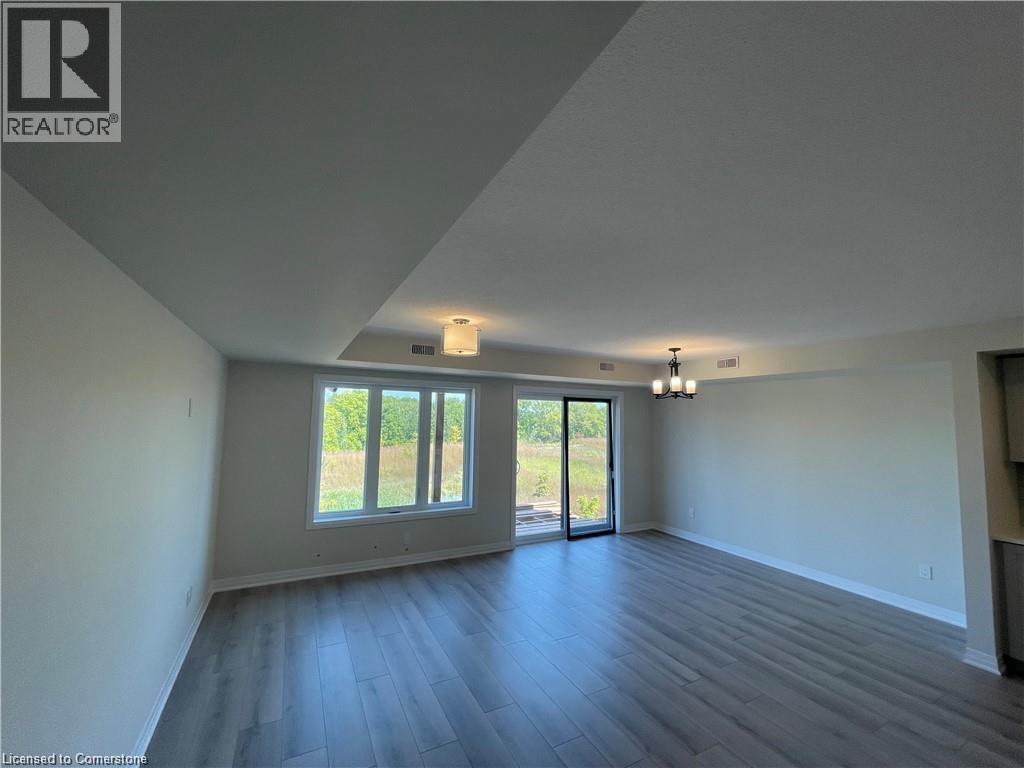 15 Stauffer Woods Trail Unit# 33, Kitchener, Ontario  N2P 0L1 - Photo 12 - 40757065