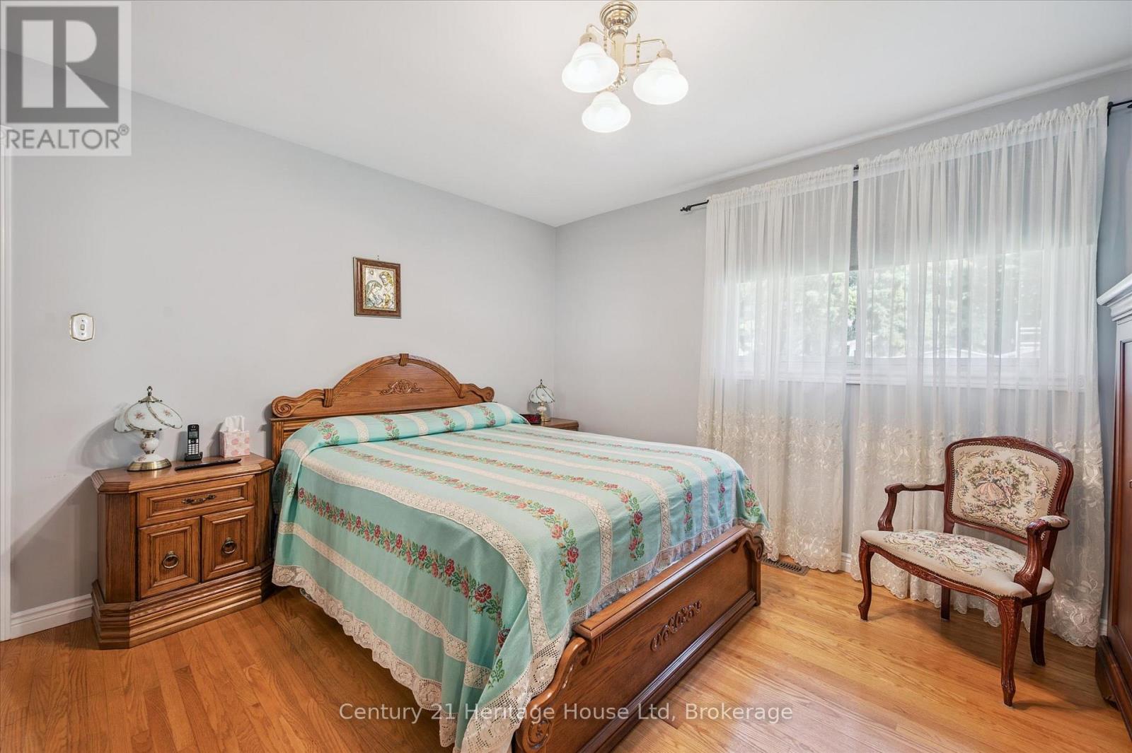 17 Dalebrook Place, Guelph, Ontario  N1E 1A7 - Photo 18 - X12324880
