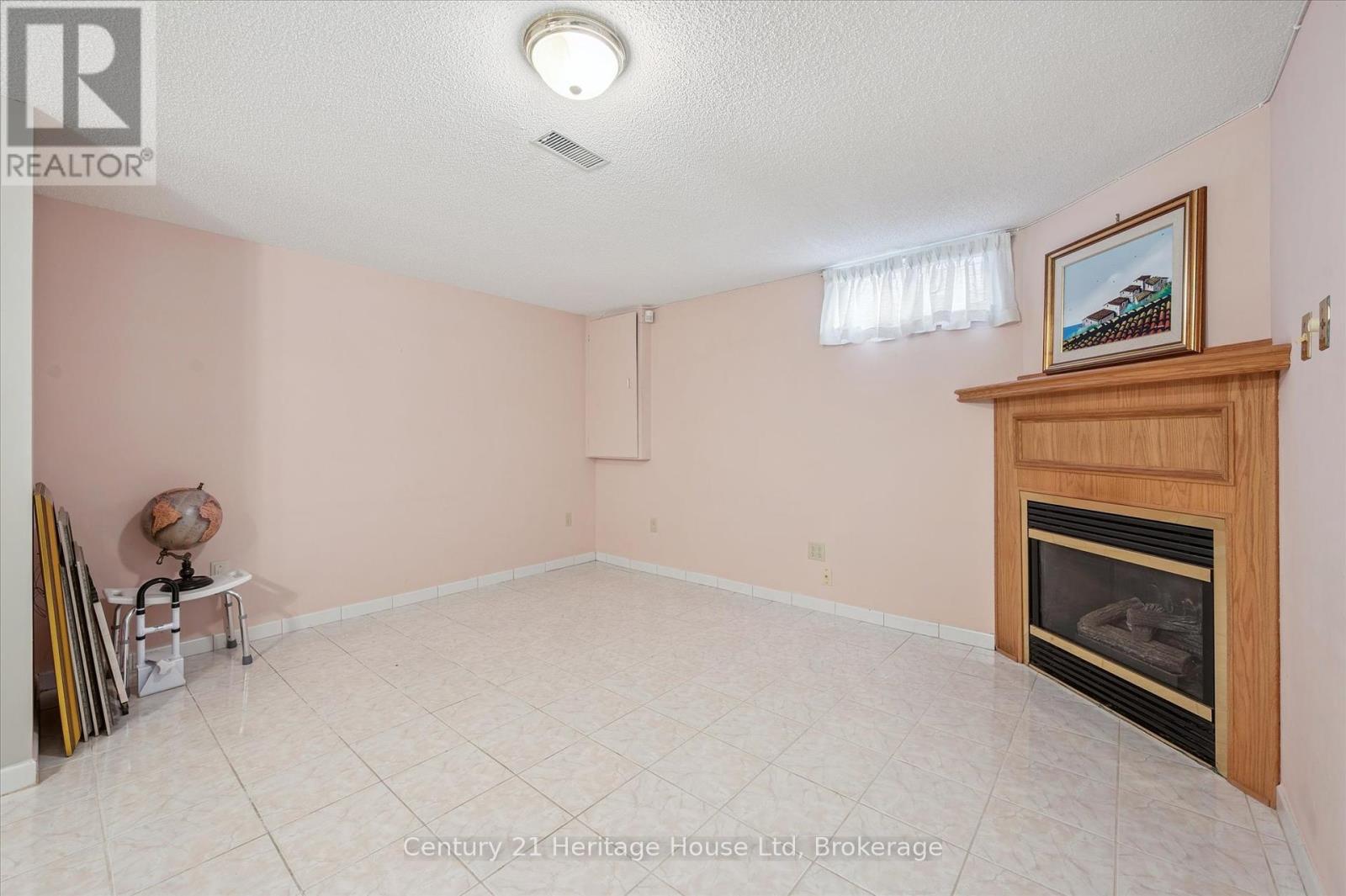 17 Dalebrook Place, Guelph, Ontario  N1E 1A7 - Photo 22 - X12324880