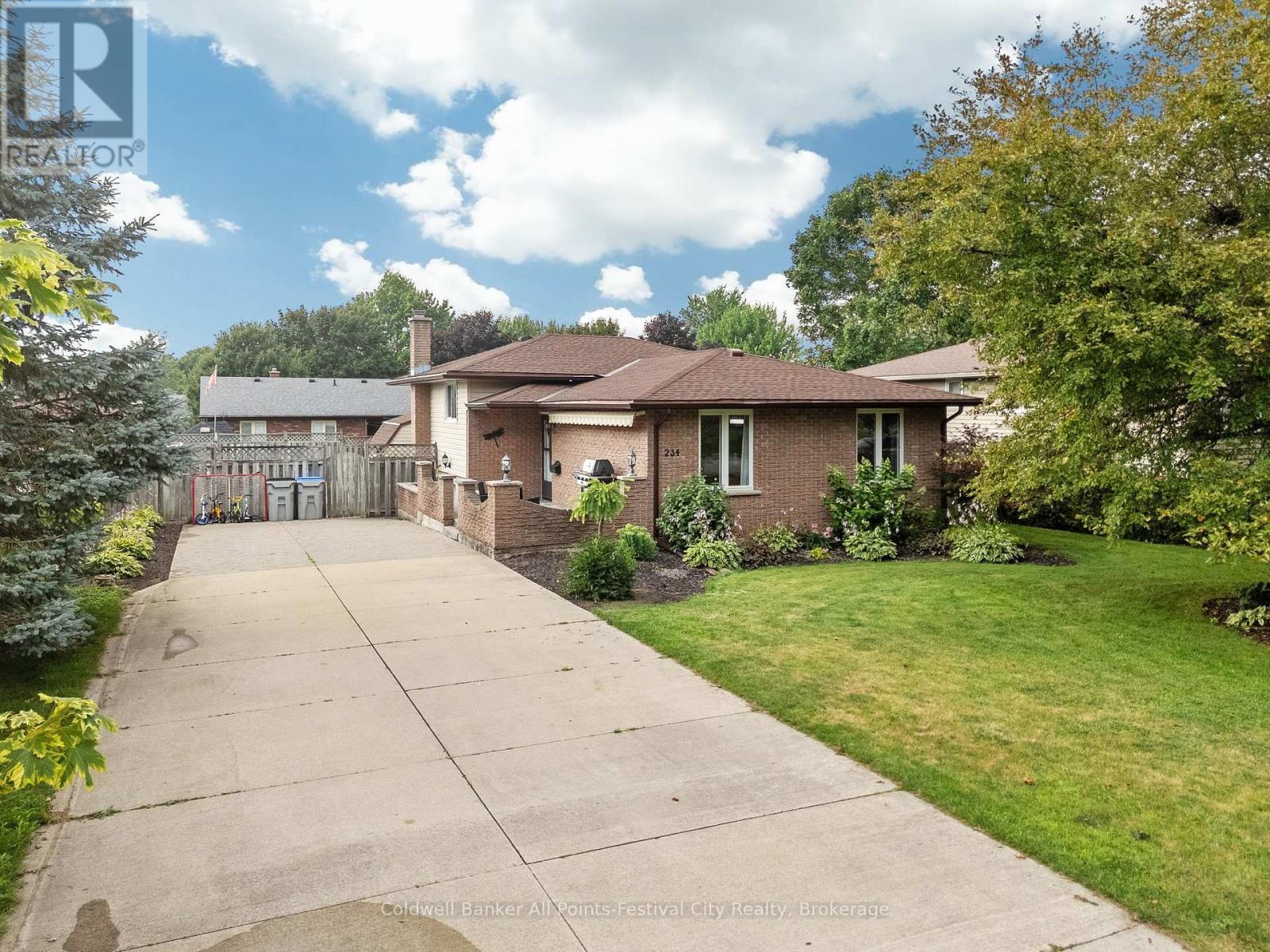 234 THAMES AVENUE E, West Perth, Ontario