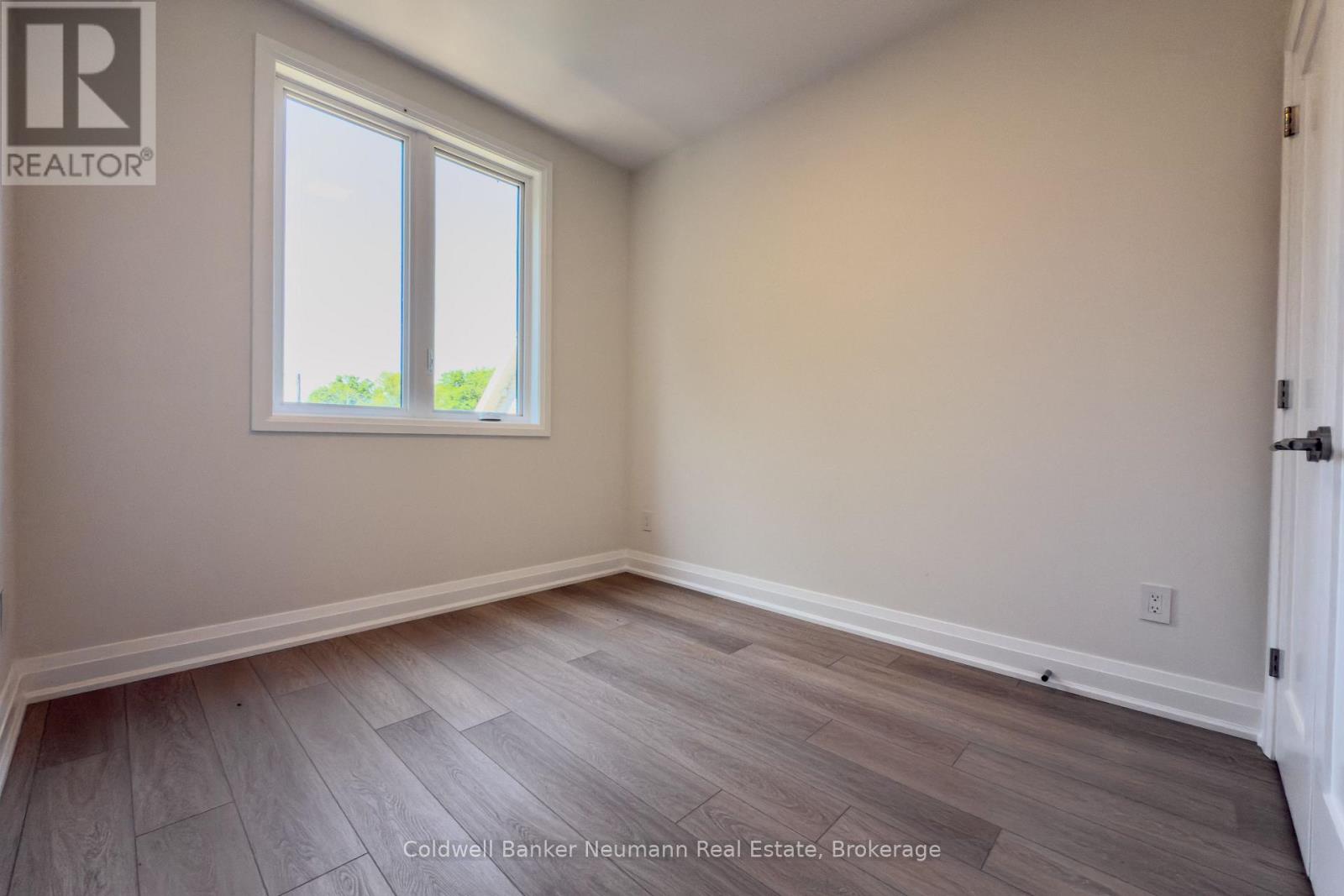 10 - 14 Stevenson Street N, Guelph, Ontario  N1E 5A4 - Photo 14 - X12324980
