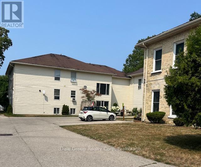 184 East Street E, Goderich, Ontario  N7A 1N7 - Photo 4 - X12325012
