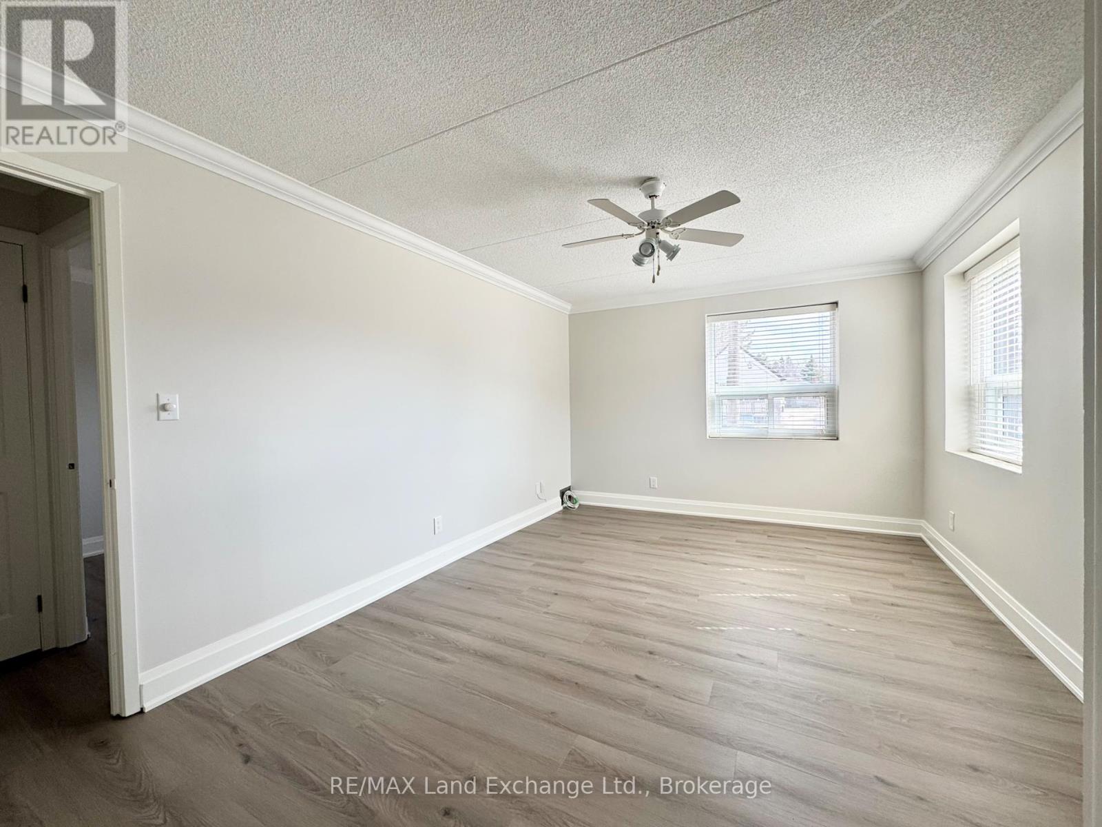 101 - 101-536 11th Avenue, Hanover, Ontario  N4N 2S4 - Photo 16 - X12325030
