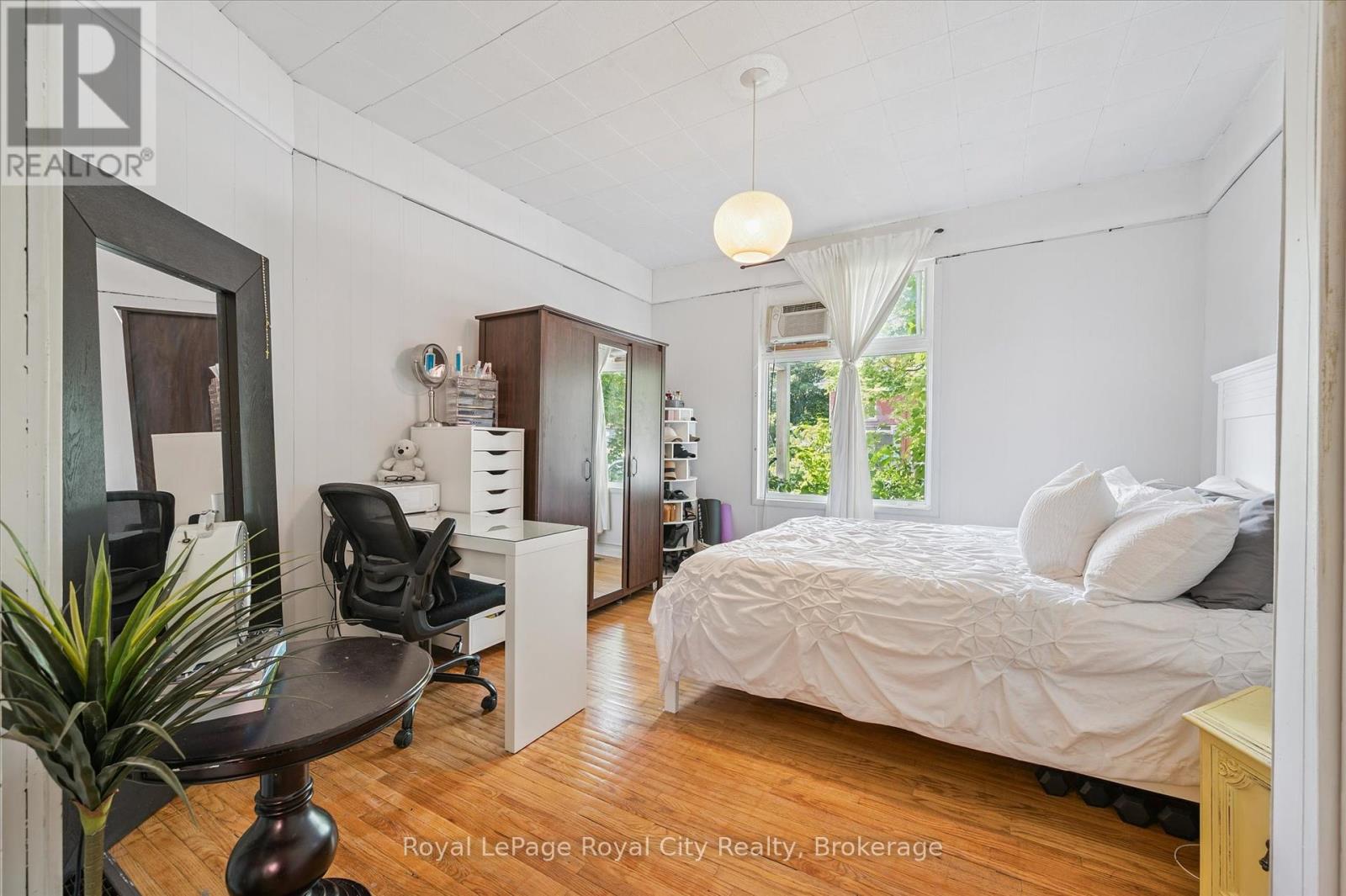 148 Suffolk Street W, Guelph, Ontario  N1H 2J5 - Photo 11 - X12325104