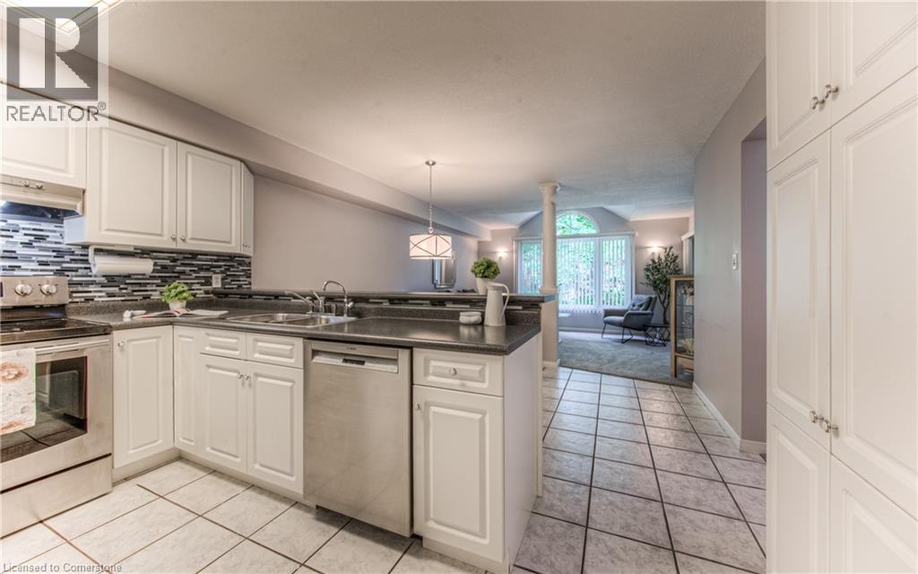 85 Candle Crescent, Kitchener, Ontario  N2P 2K8 - Photo 18 - 40757354
