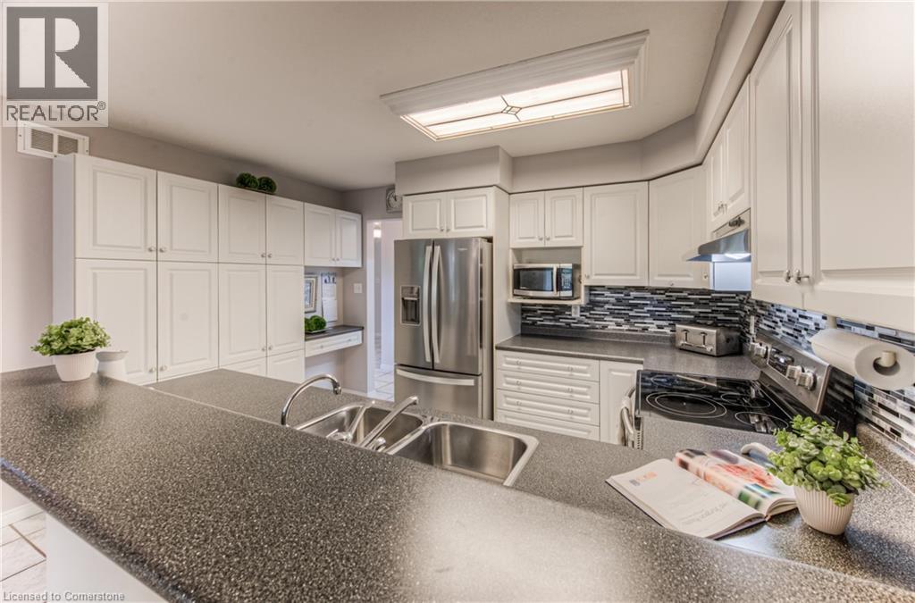 85 Candle Crescent, Kitchener, Ontario  N2P 2K8 - Photo 19 - 40757354