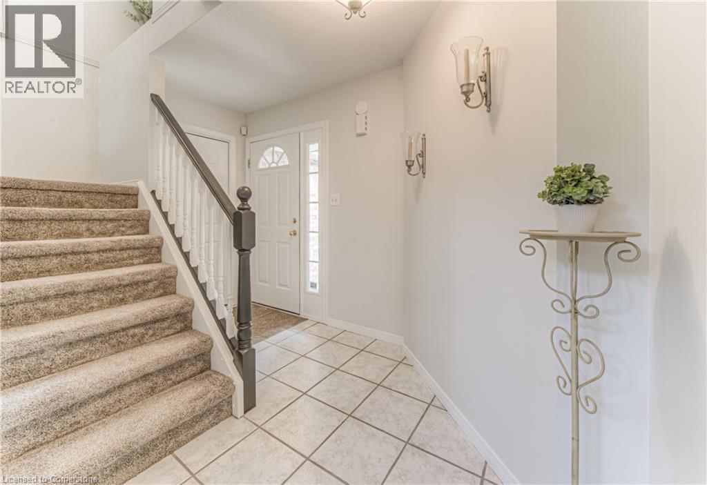 85 Candle Crescent, Kitchener, Ontario  N2P 2K8 - Photo 7 - 40757354