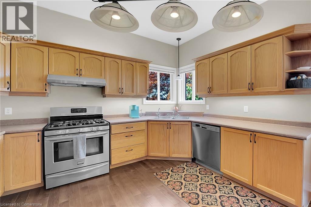 119 Dorchester Drive, Grimsby, Ontario  L3M 5H5 - Photo 7 - 40757453