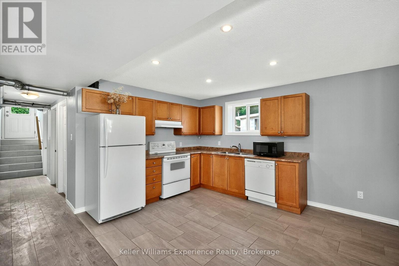 4 Cardinal Lane, Tiny, Ontario  L0L 2T0 - Photo 22 - S12325296