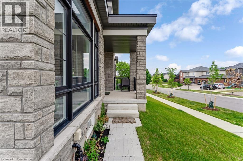 172 Blacklock Street, Cambridge, Ontario  N1S 0C6 - Photo 3 - 40756779