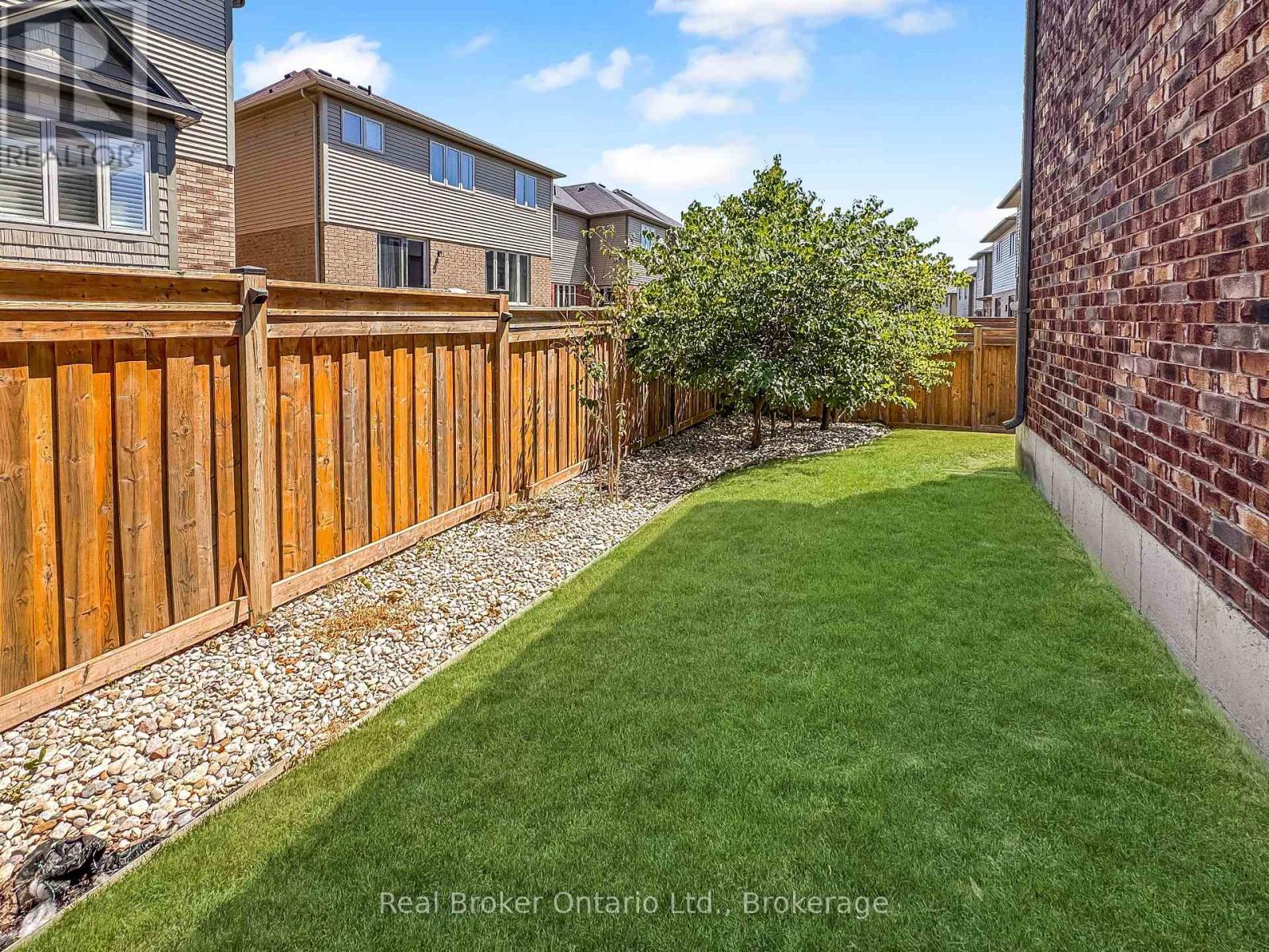 192 Pumpkin Pass, Hamilton, Ontario  L0R 1C0 - Photo 35 - X12325383