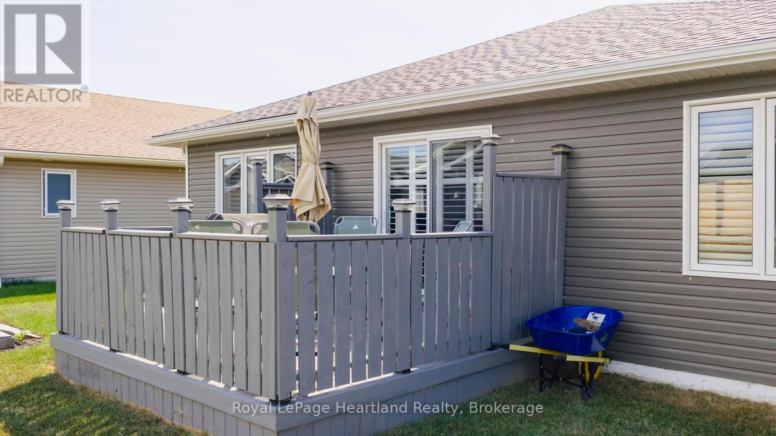 94 Lake Breeze Drive, Ashfield-Colborne-Wawanosh, Ontario  N7A 0B9 - Photo 43 - X12325498