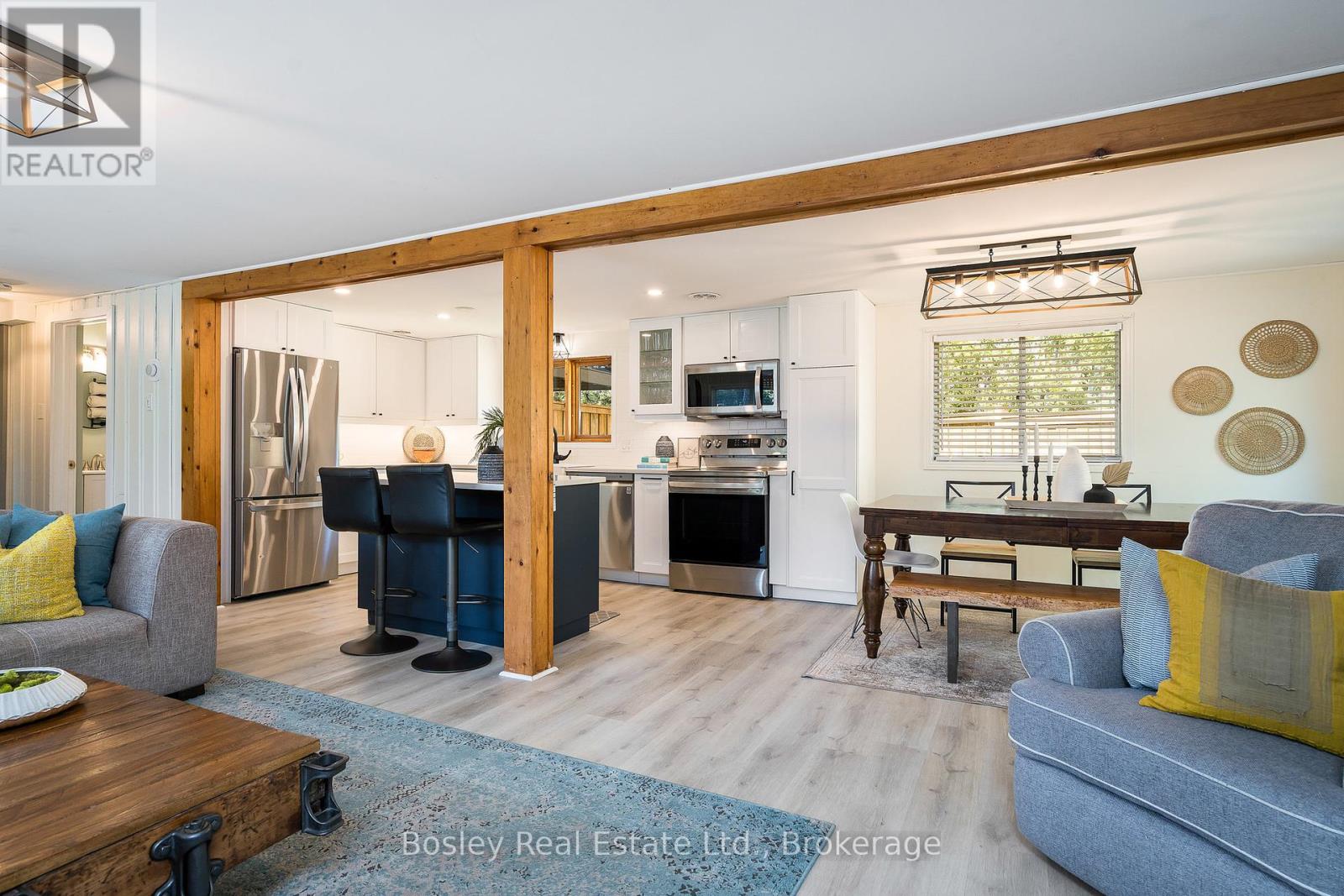 102 Helen Street, Blue Mountains, Ontario  L9Y 3Z2 - Photo 12 - X12325520