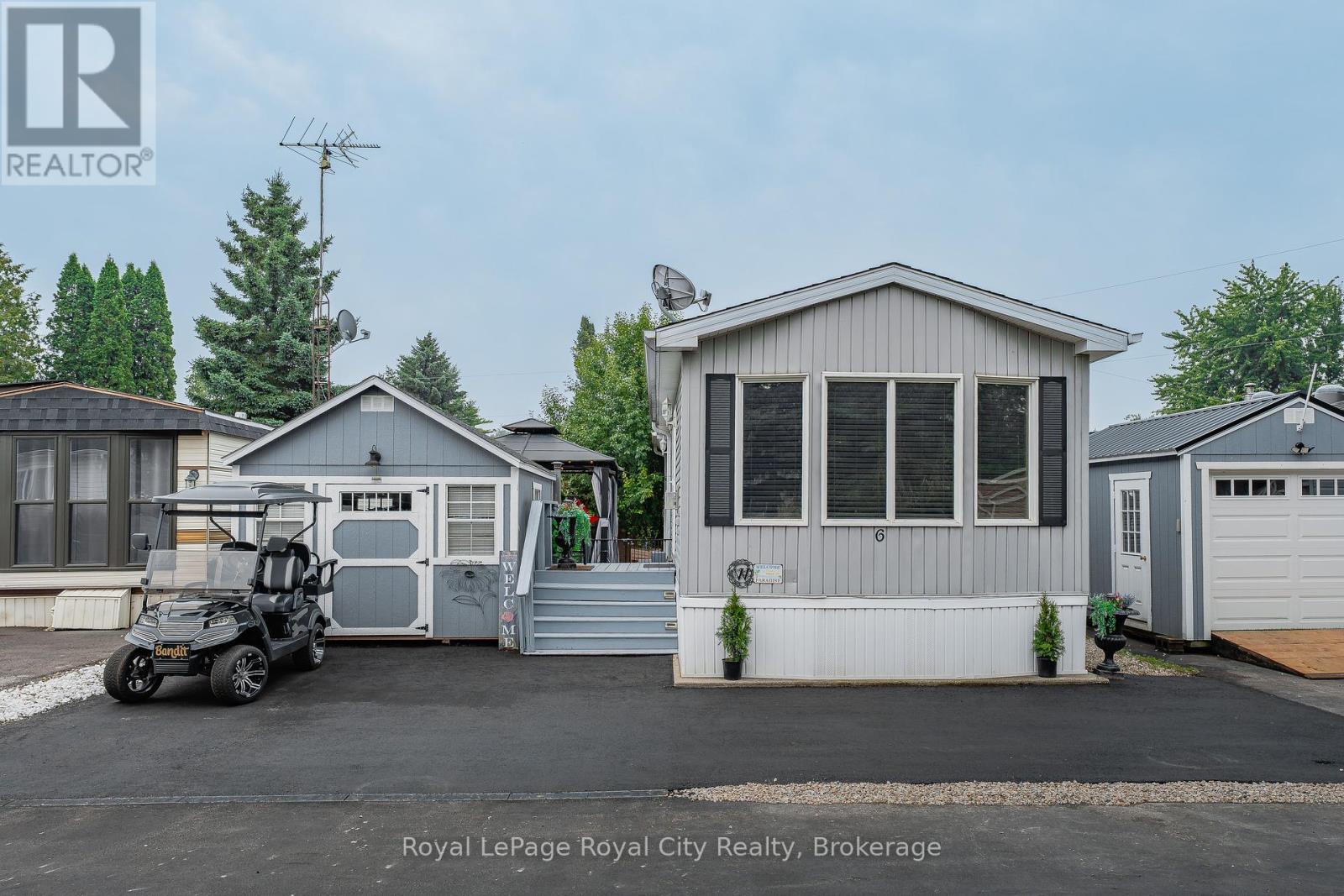 6 Water Street, Puslinch, Ontario  N1H 6H9 - Photo 1 - X12325592