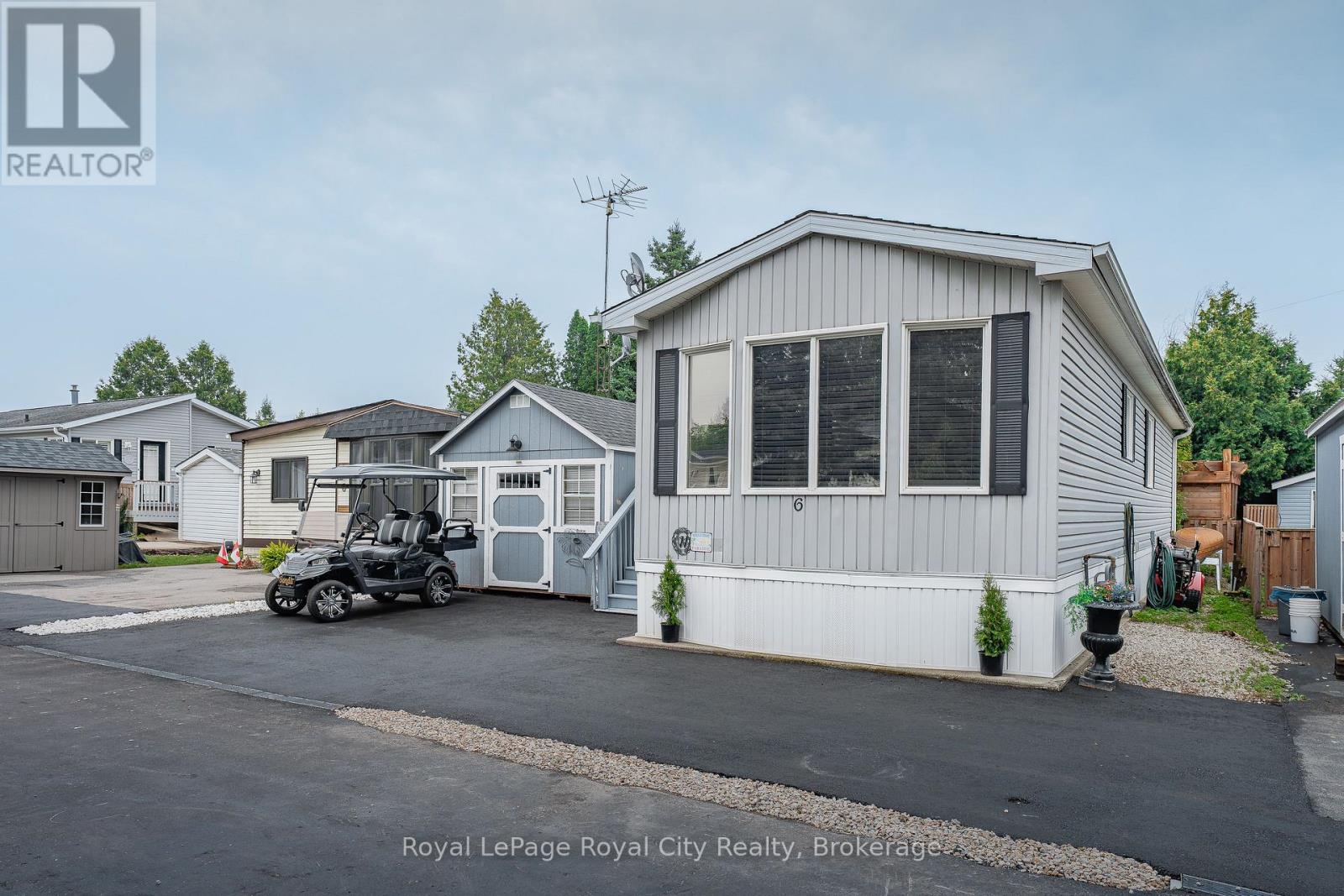 6 Water Street, Puslinch, Ontario  N1H 6H9 - Photo 3 - X12325592