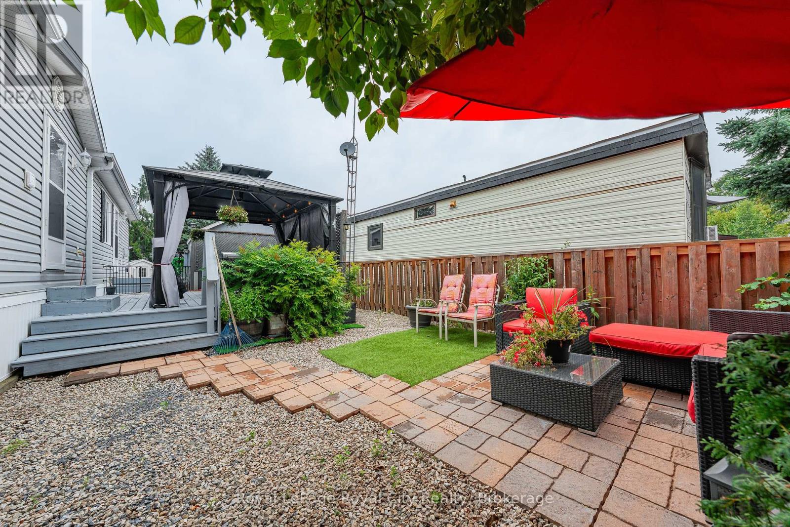 6 Water Street, Puslinch, Ontario  N1H 6H9 - Photo 30 - X12325592