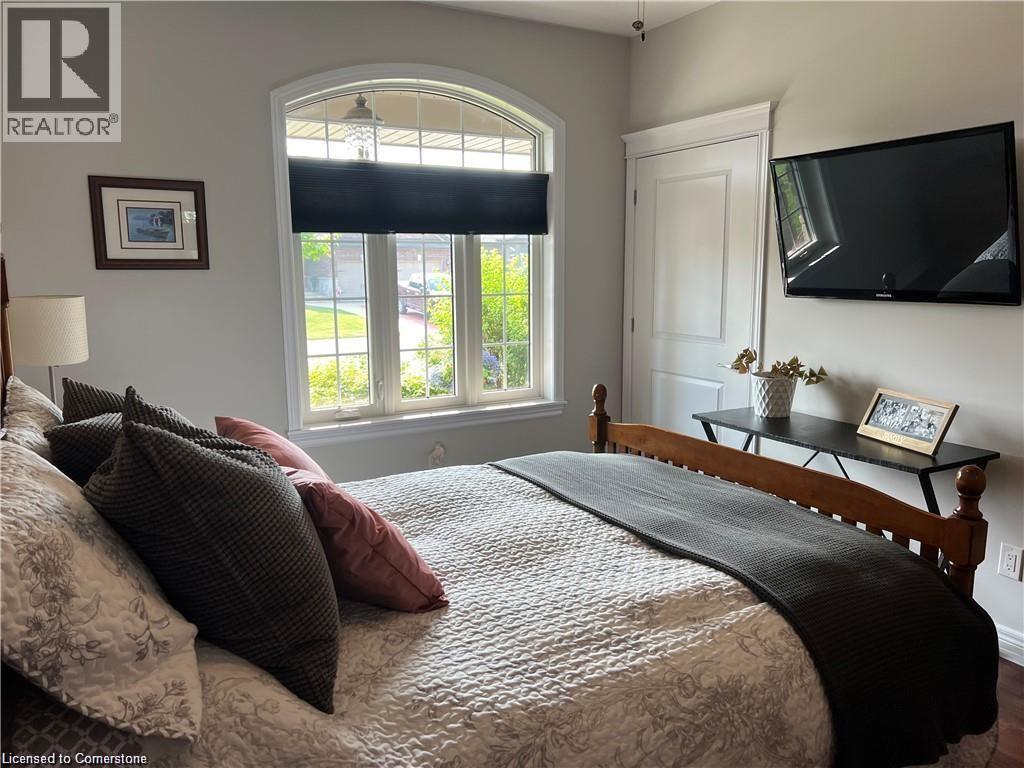 54 Angler Avenue, Port Dover, Ontario  N0A 1N3 - Photo 5 - 40756950