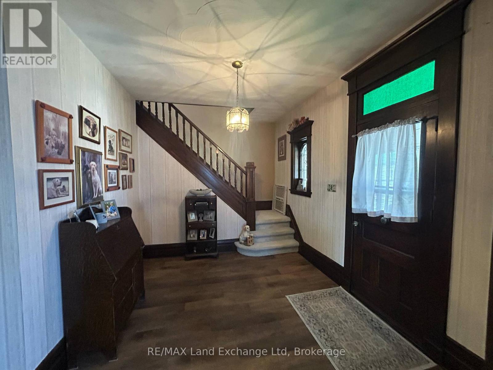 327 Frances Street, North Huron, Ontario  N0G 2W0 - Photo 5 - X12325765