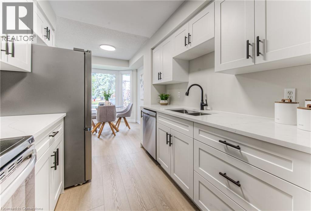 219 Kingswood Drive Unit# 5, Kitchener, Ontario  N2E 3J4 - Photo 8 - 40757029
