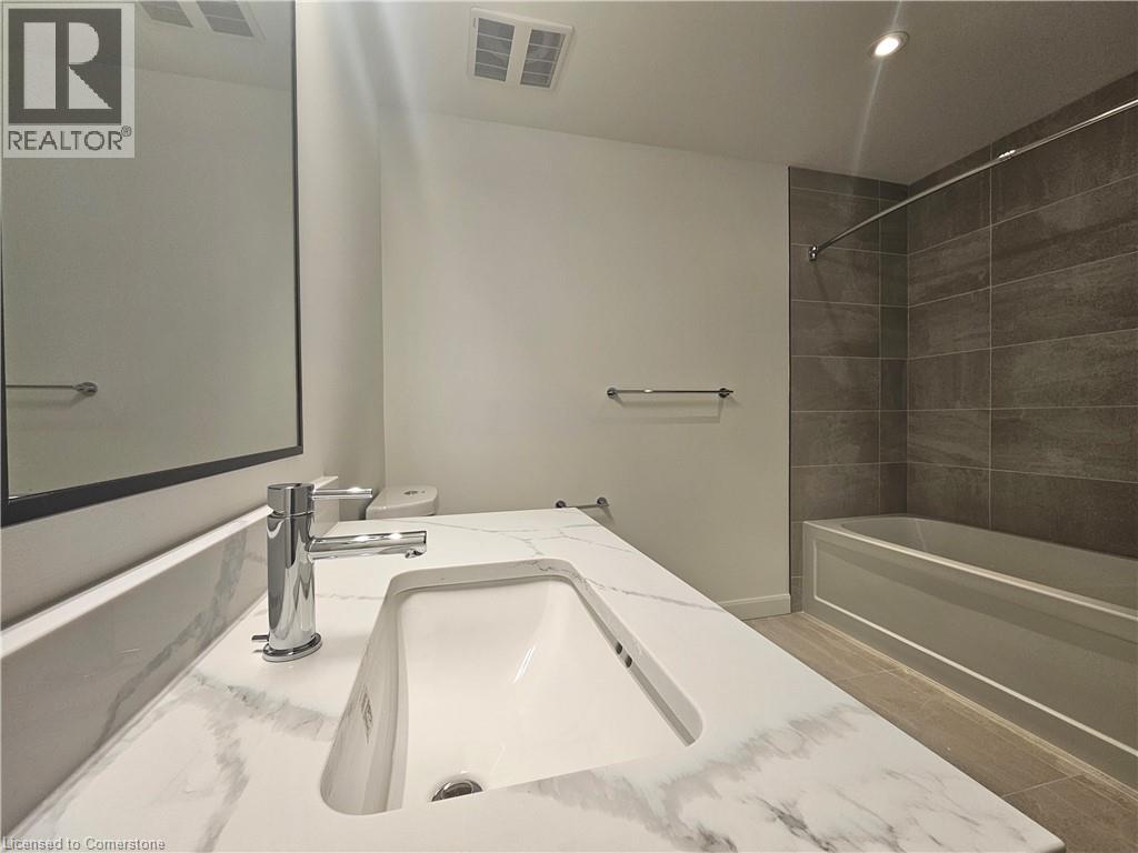 741 King Street W Unit# 1705, Kitchener, Ontario  N2G 1E5 - Photo 12 - 40757099