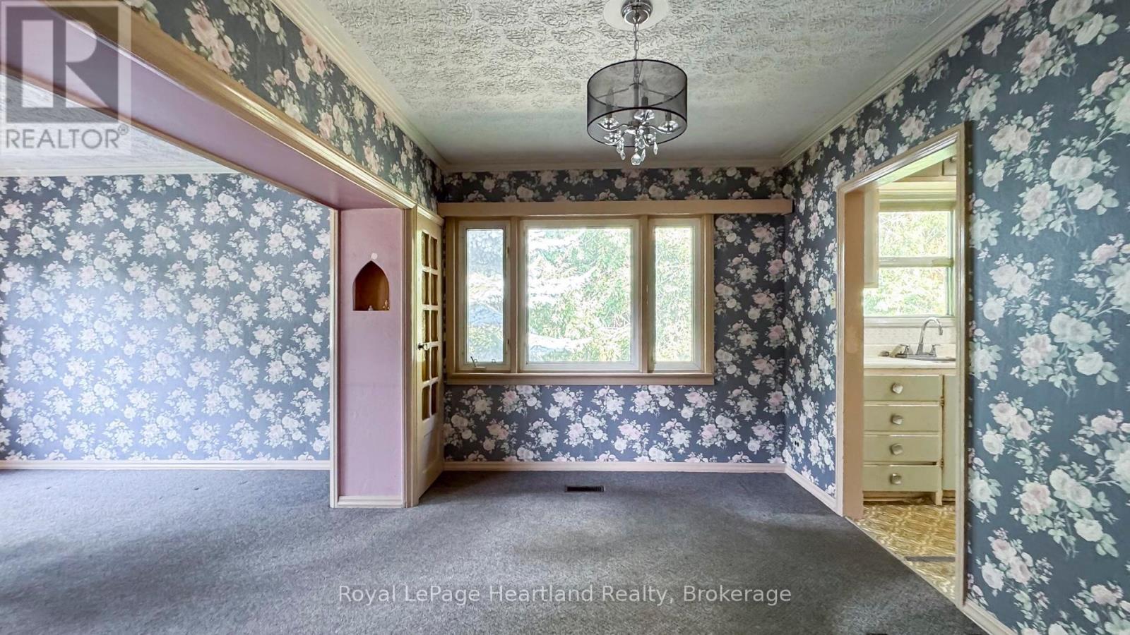 157 Dunlop Street, Central Huron, Ontario  N0M 1L0 - Photo 11 - X12326192