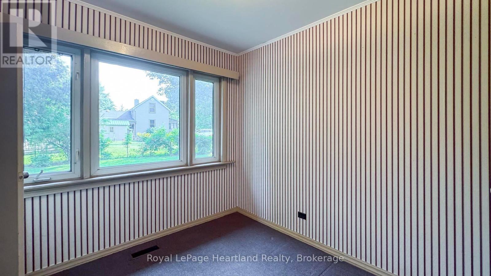 157 Dunlop Street, Central Huron, Ontario  N0M 1L0 - Photo 27 - X12326192