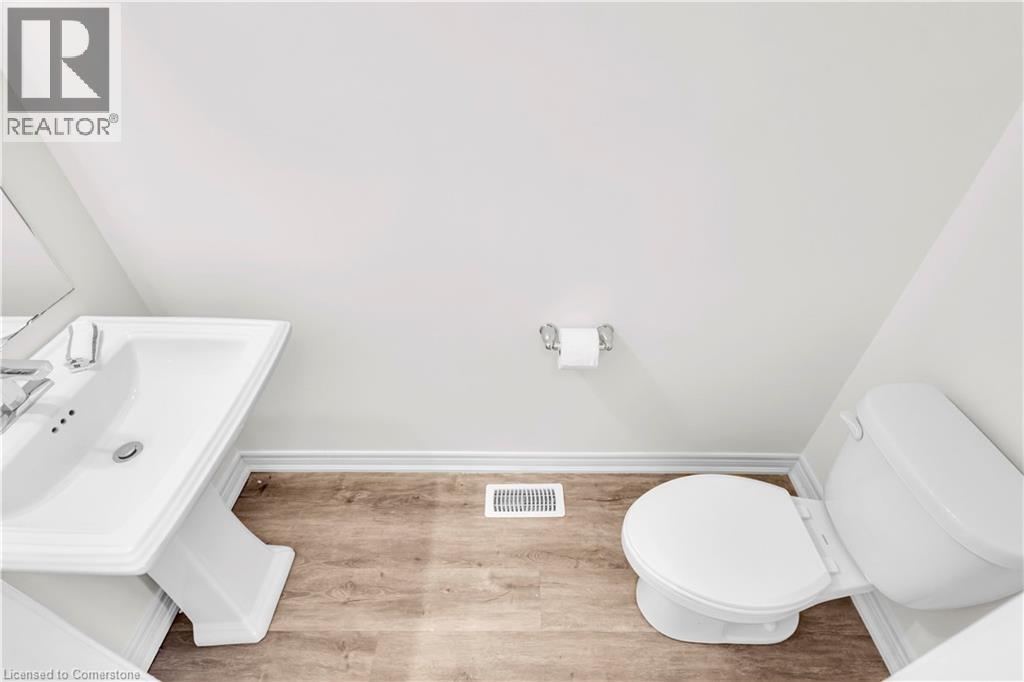 575 Woodward Avenue Unit# 29, Hamilton, Ontario  L8H 0B3 - Photo 6 - 40757666