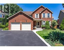 26 GOWINLOCK Court, Cambridge, Ontario