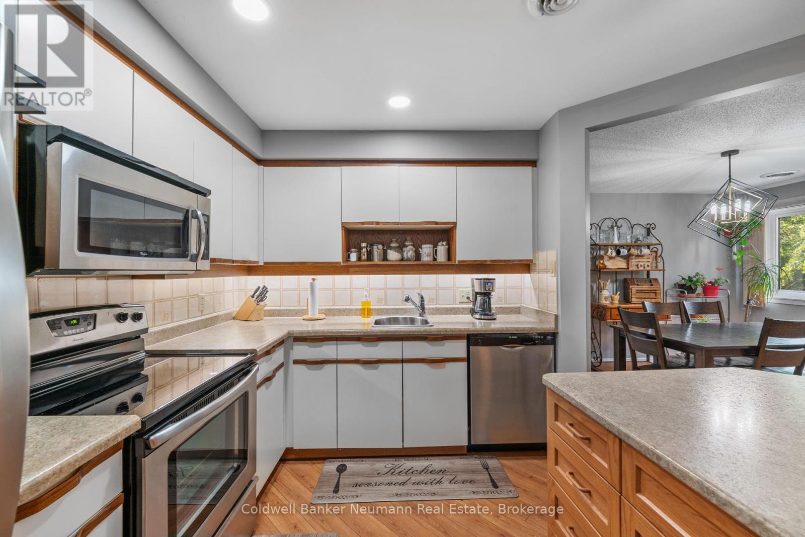208 - 200 River Street, Centre Wellington, Ontario  N1M 3H8 - Photo 6 - X12326491
