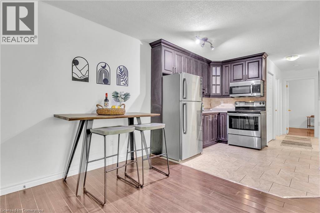 119 Cedar Street S Unit# 7, Kitchener, Ontario  N2G 3L6 - Photo 6 - 40757550