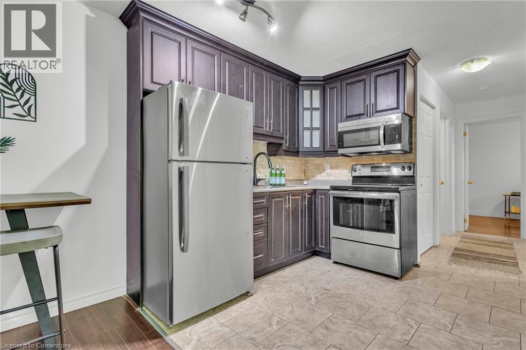 119 Cedar Street S Unit# 7, Kitchener, Ontario  N2G 3L6 - Photo 8 - 40757550