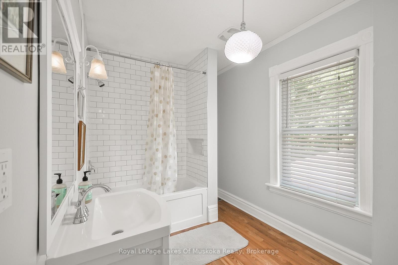 98 Muskoka Road, Bracebridge, Ontario  P1L 1H4 - Photo 30 - X12326588