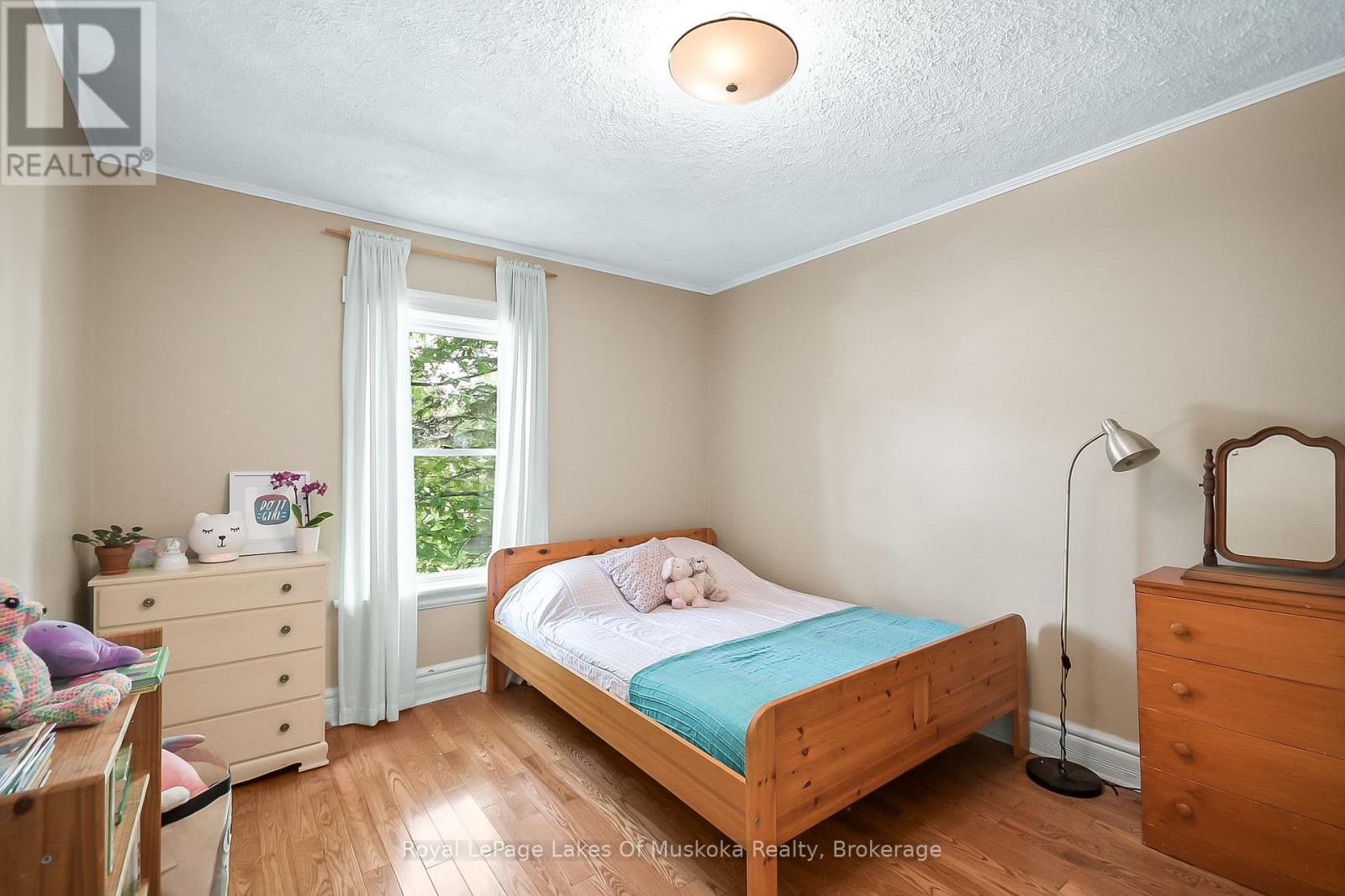 98 Muskoka Road, Bracebridge, Ontario  P1L 1H4 - Photo 31 - X12326588